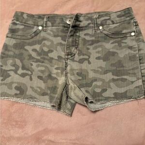 Cherokee Camo Jean Shorts